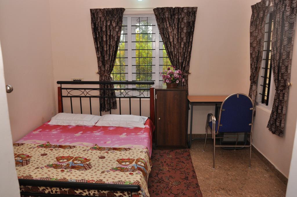 Bluemount Apartment Kattappana Bagian luar foto