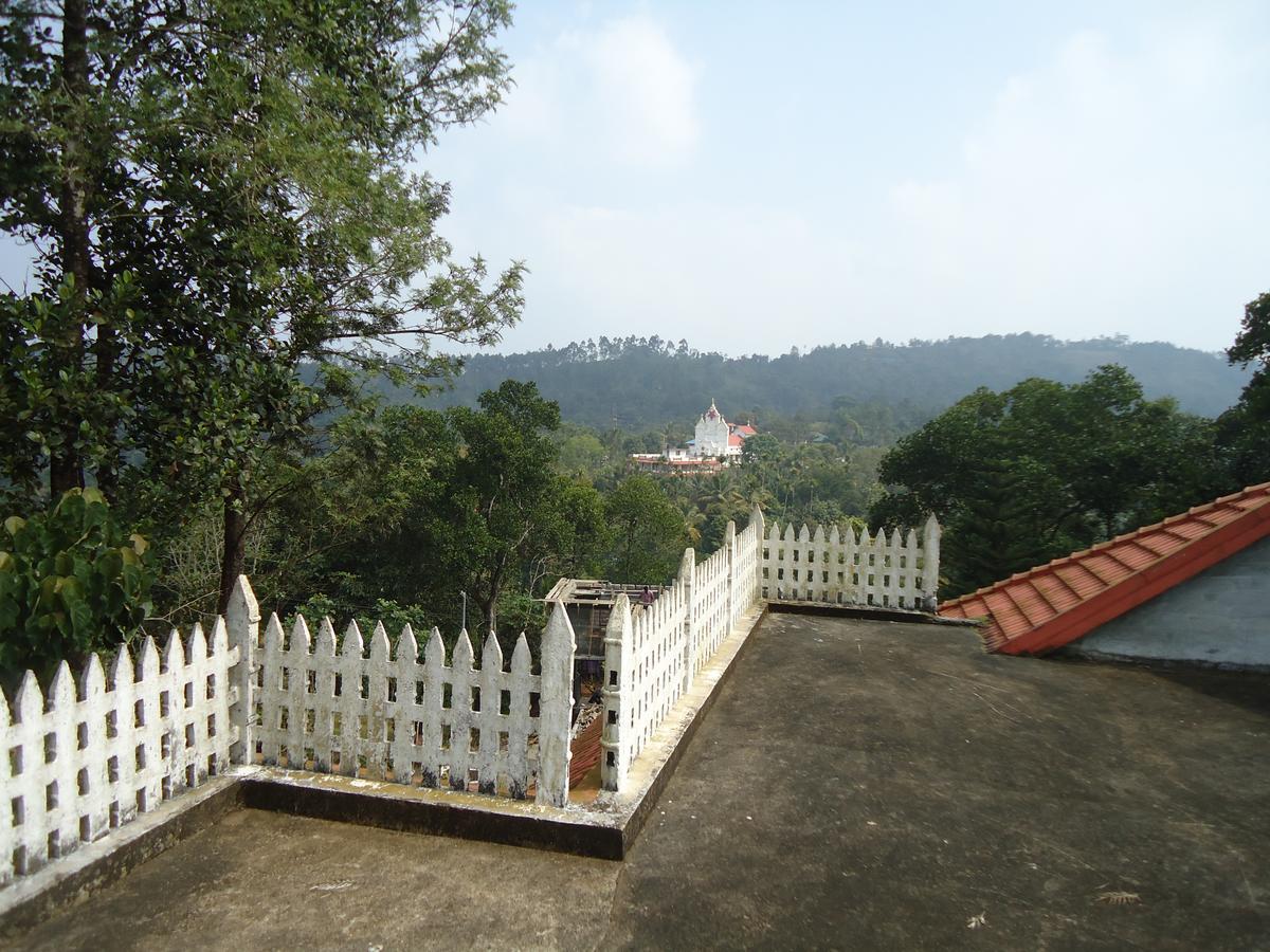 Bluemount Apartment Kattappana Bagian luar foto